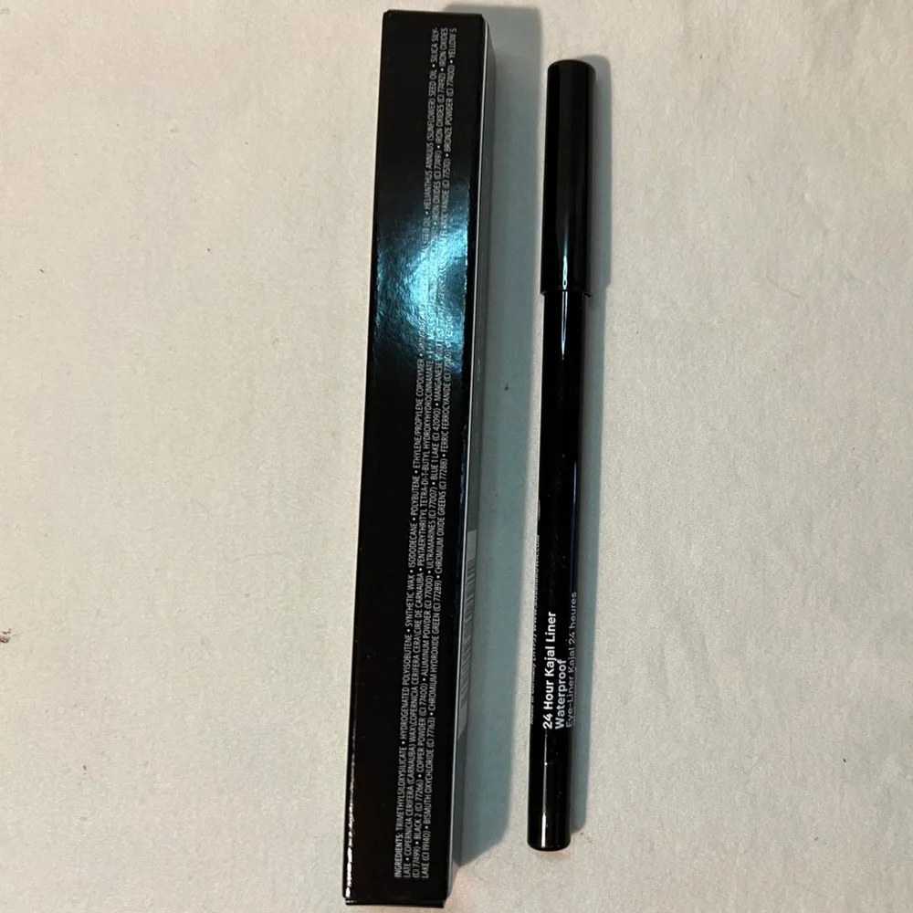 🖍️NIB🖍️ BOBBI BROWN ✨Black✨ 24HR Kajal Liner Waterproof